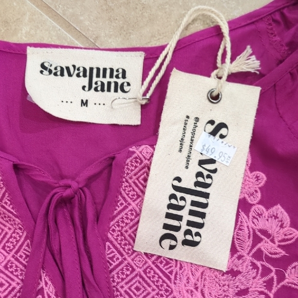 Savanna Jane Fuchsia Embroidered Blouse - Picture 4 of 4